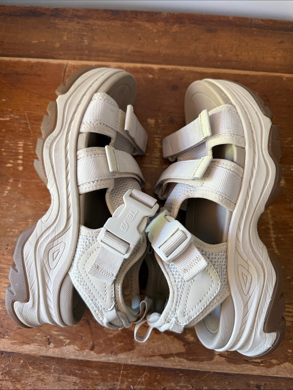 Teva Hurricane Ampsole Gaila Sandals - Picture 10 of 11